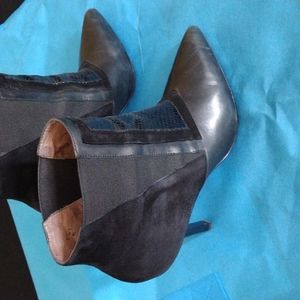 Donald J. Pliner mixed media boots Leather, suede and snakeskin Great condition